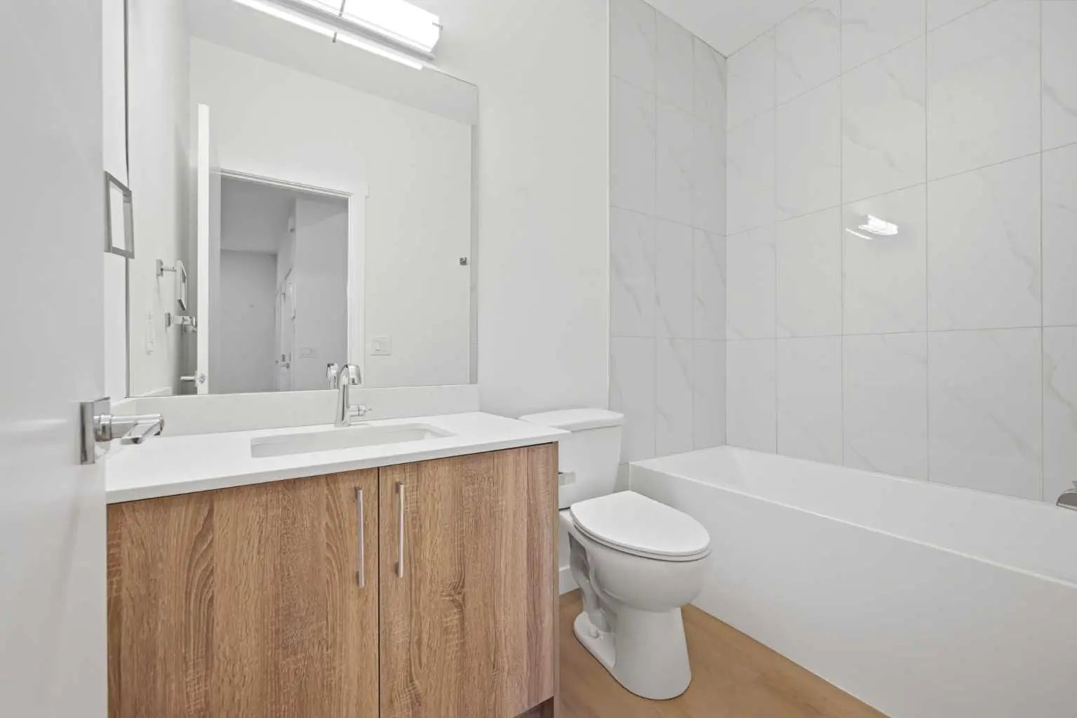 2822/2828 11 Avenue Se Calgary Alberta T2A0E7 Albert Park/Radisson Heights Home For Sale