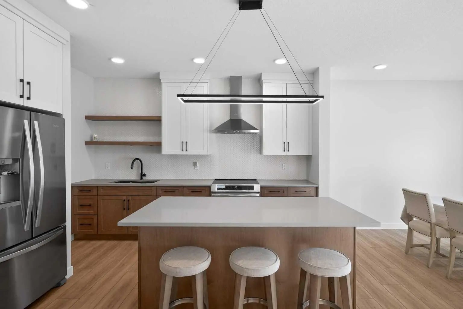 Photo of Listing #A2294585