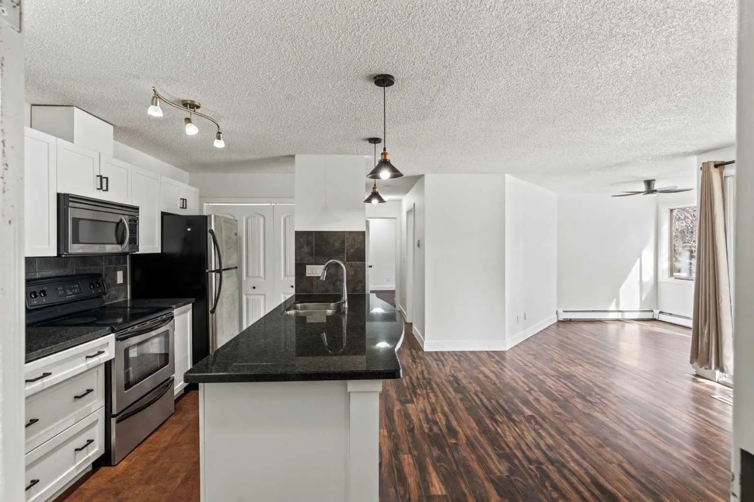 Photo of Listing #A2294658