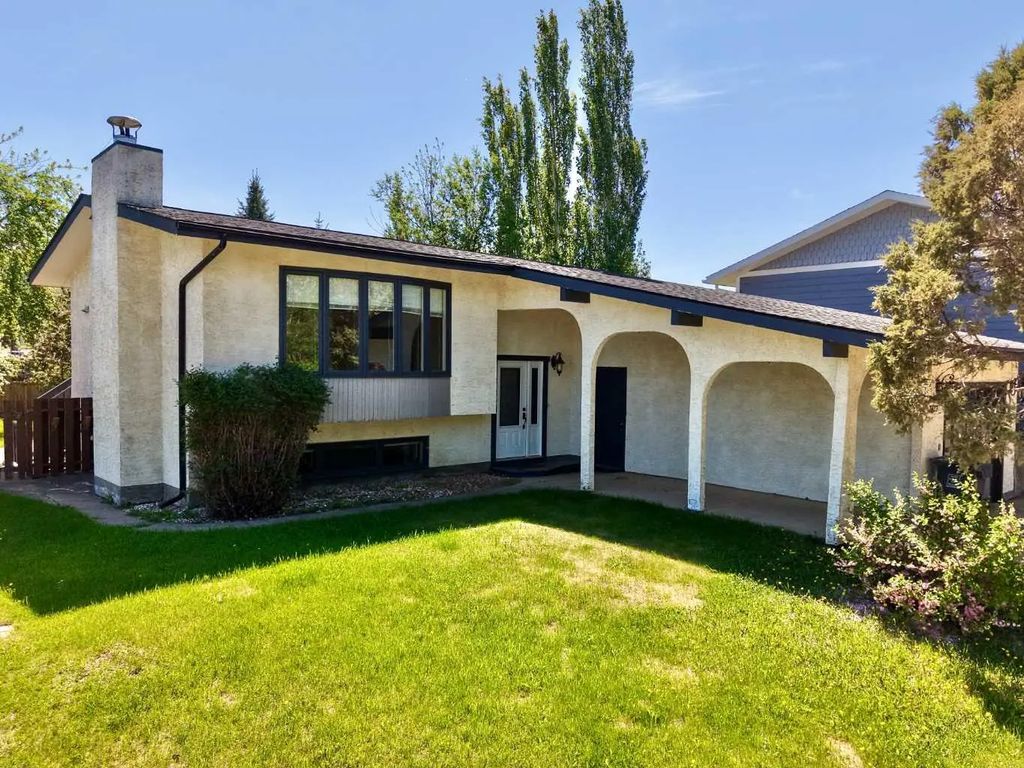 7413 96 Street , Peace River