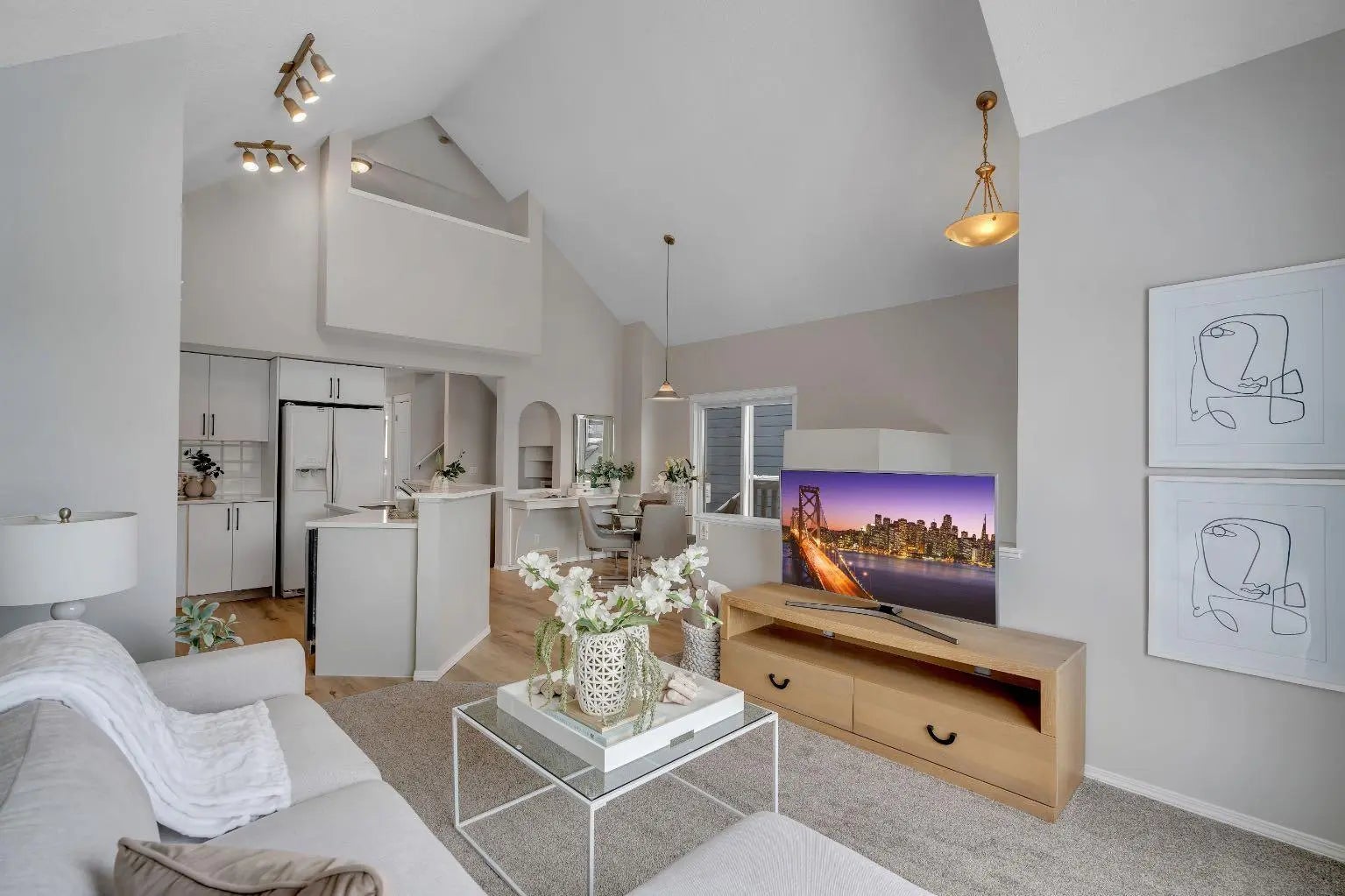 Photo of Listing #A2294841