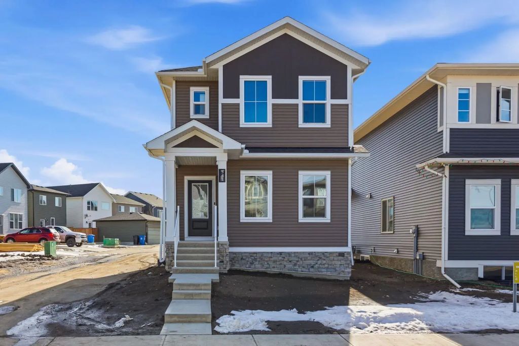 341 Ellen Park Way , Crossfield