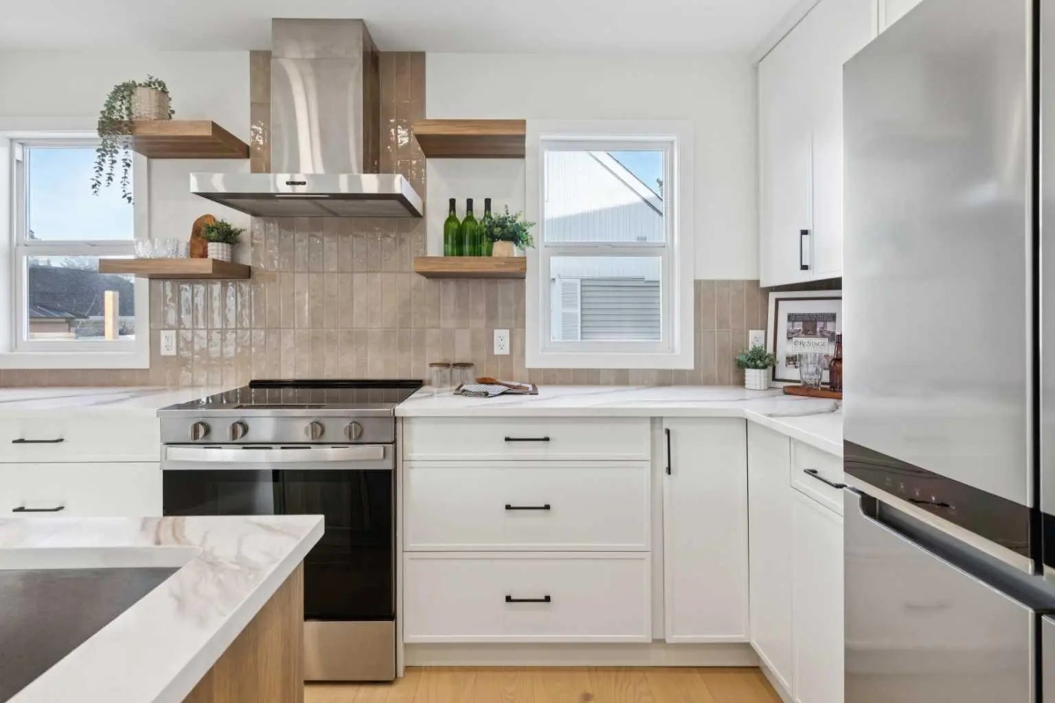 Photo of Listing #A2295345