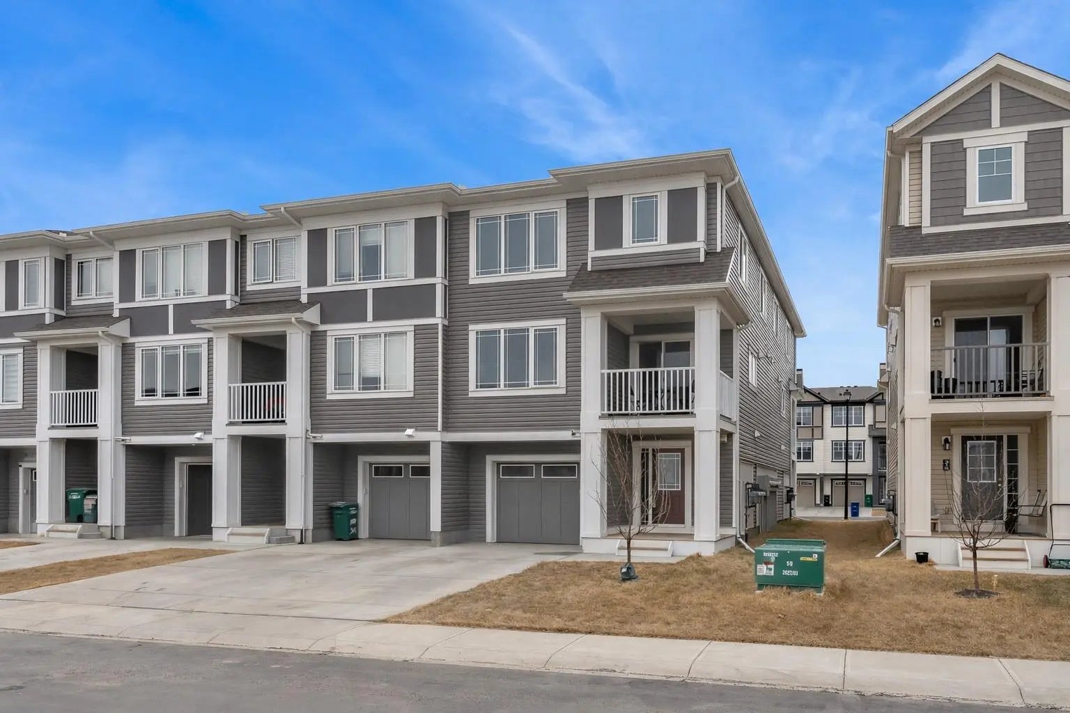 Photo of Listing #A2295356