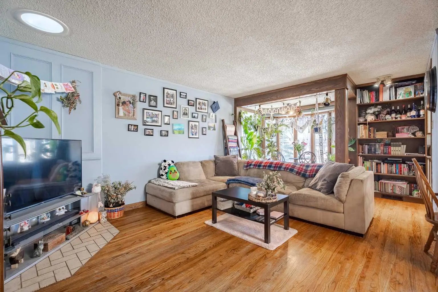 Photo of Listing #A2295540