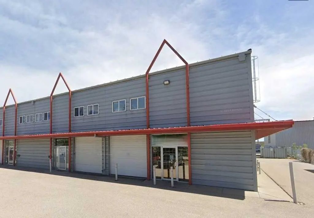 22 4816 35b Street Se, Calgary