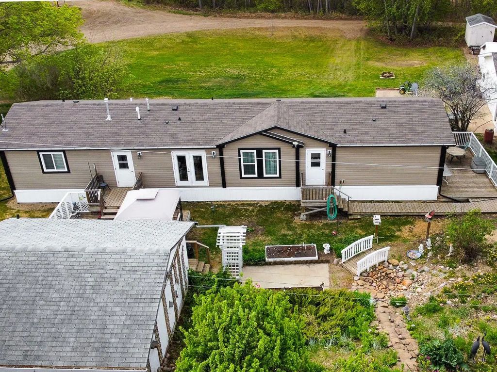 016 Maplewood Ave (railway Ave)  , Watino