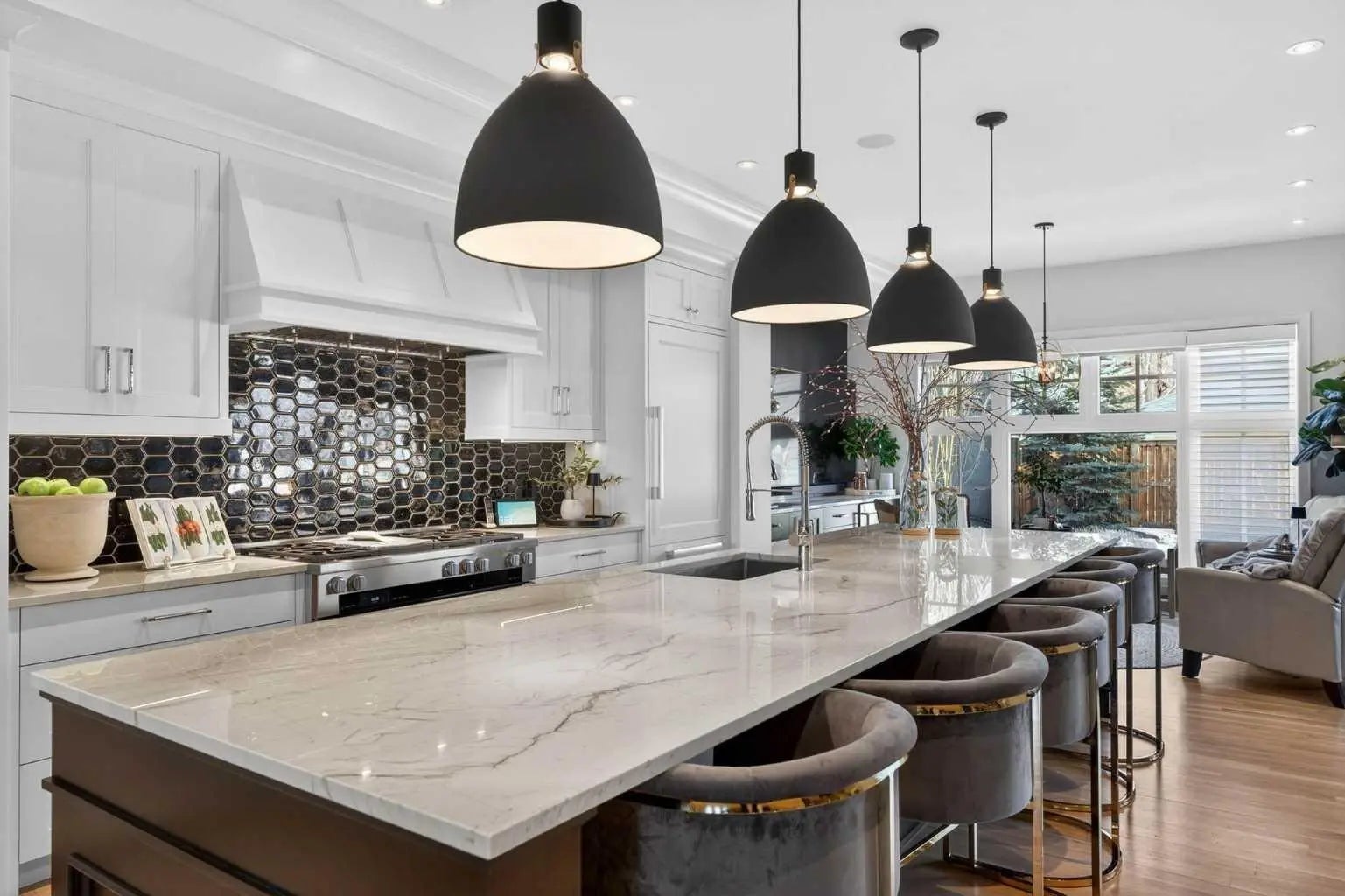 Photo of Listing #A2296102