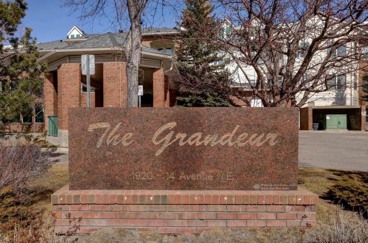 Photo of Listing #A2296115