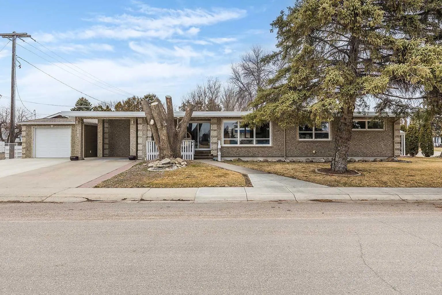 Photo of Listing #A2296299