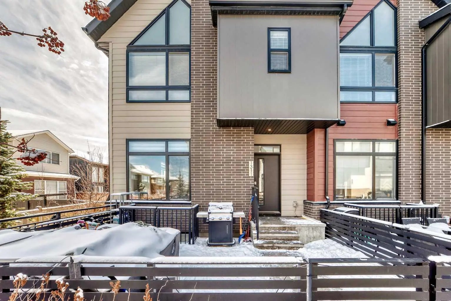 Photo of Listing #A2296324