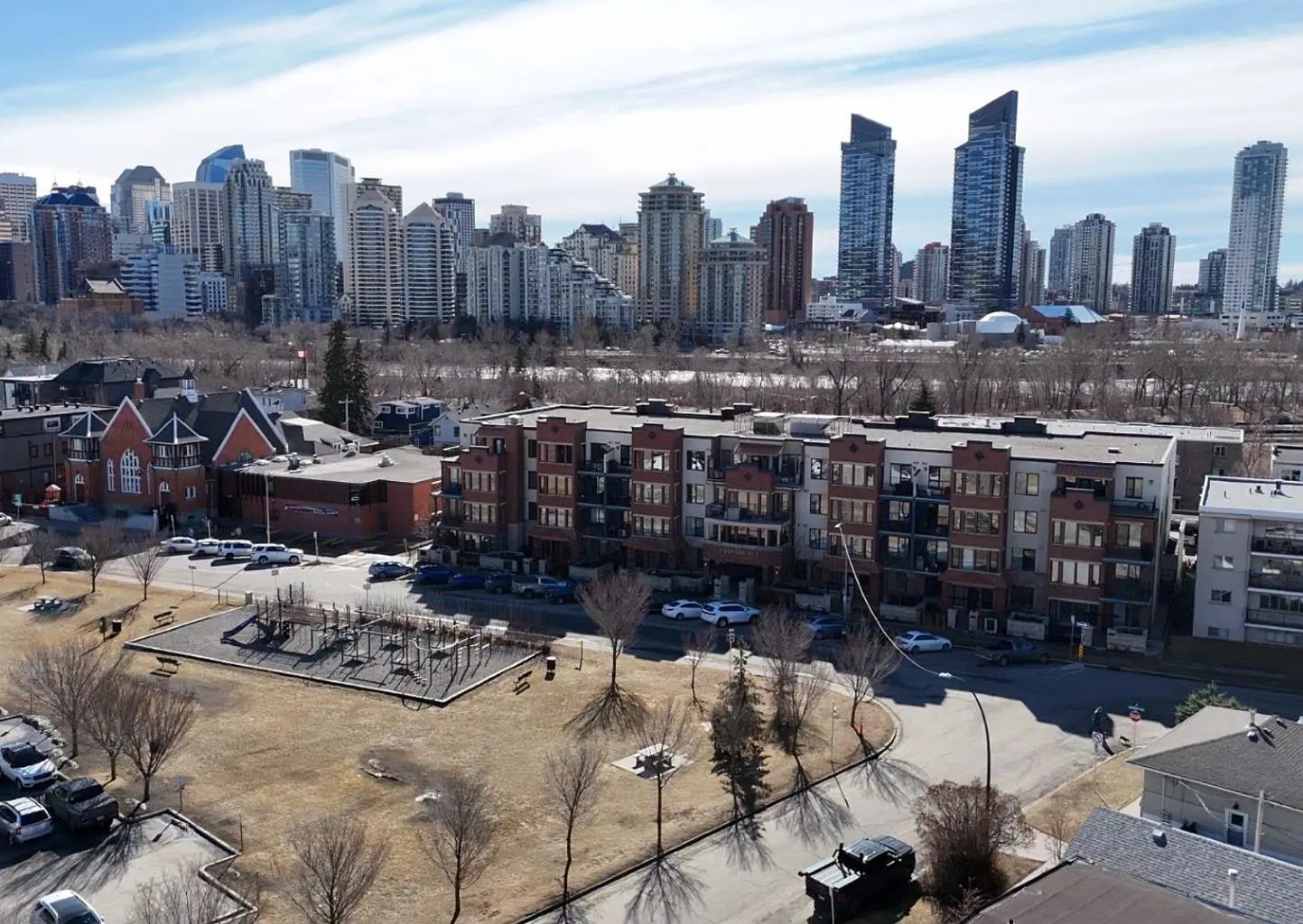 Photo of Listing #A2296541