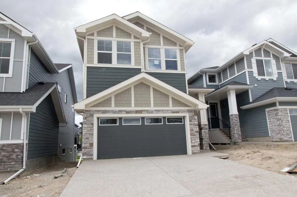 115 Sundown Crescent , Cochrane
