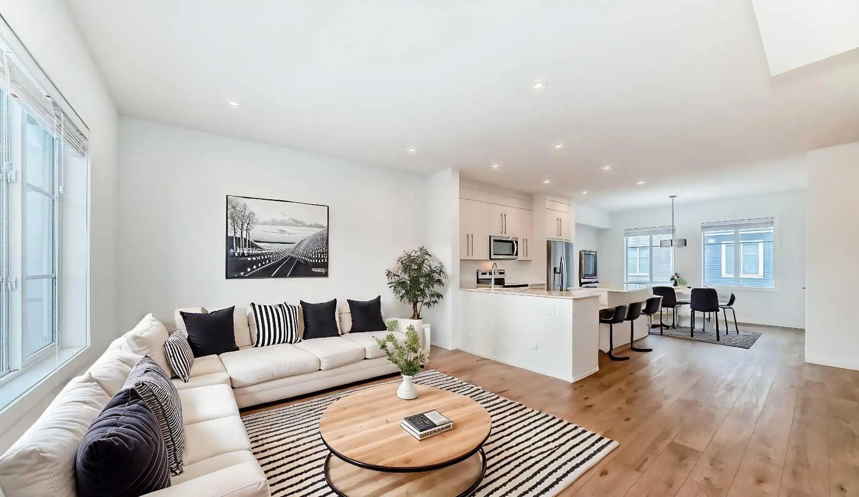 Photo of Listing #A2297405