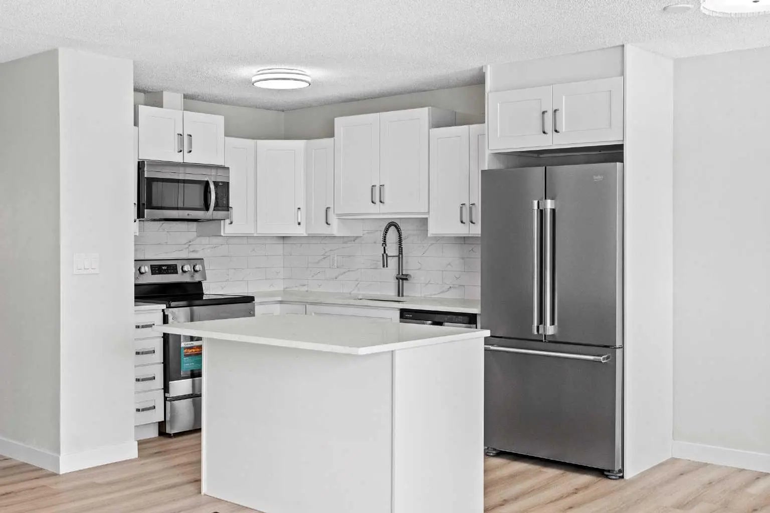 Photo of Listing #A2297426