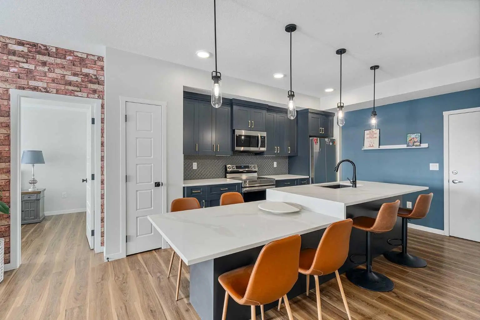 Photo of Listing #A2297738