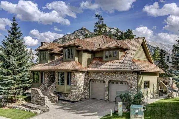 Photo of Listing #A2298058