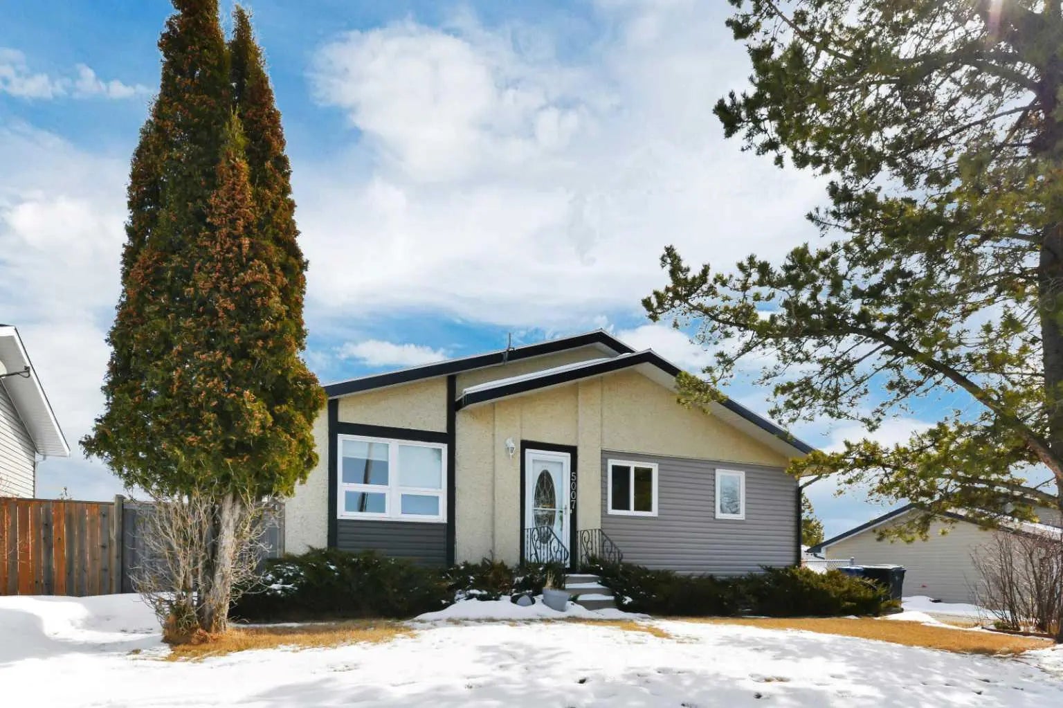 Photo of Listing #A2298113