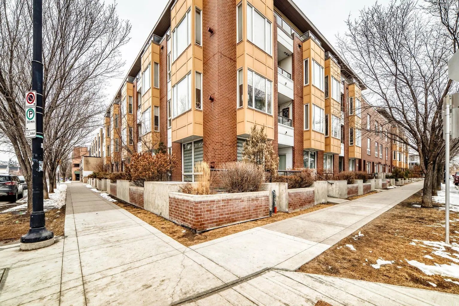 Photo of Listing #A2298122