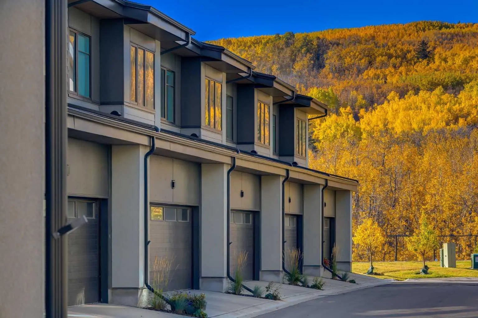 Photo of Listing #A2298374