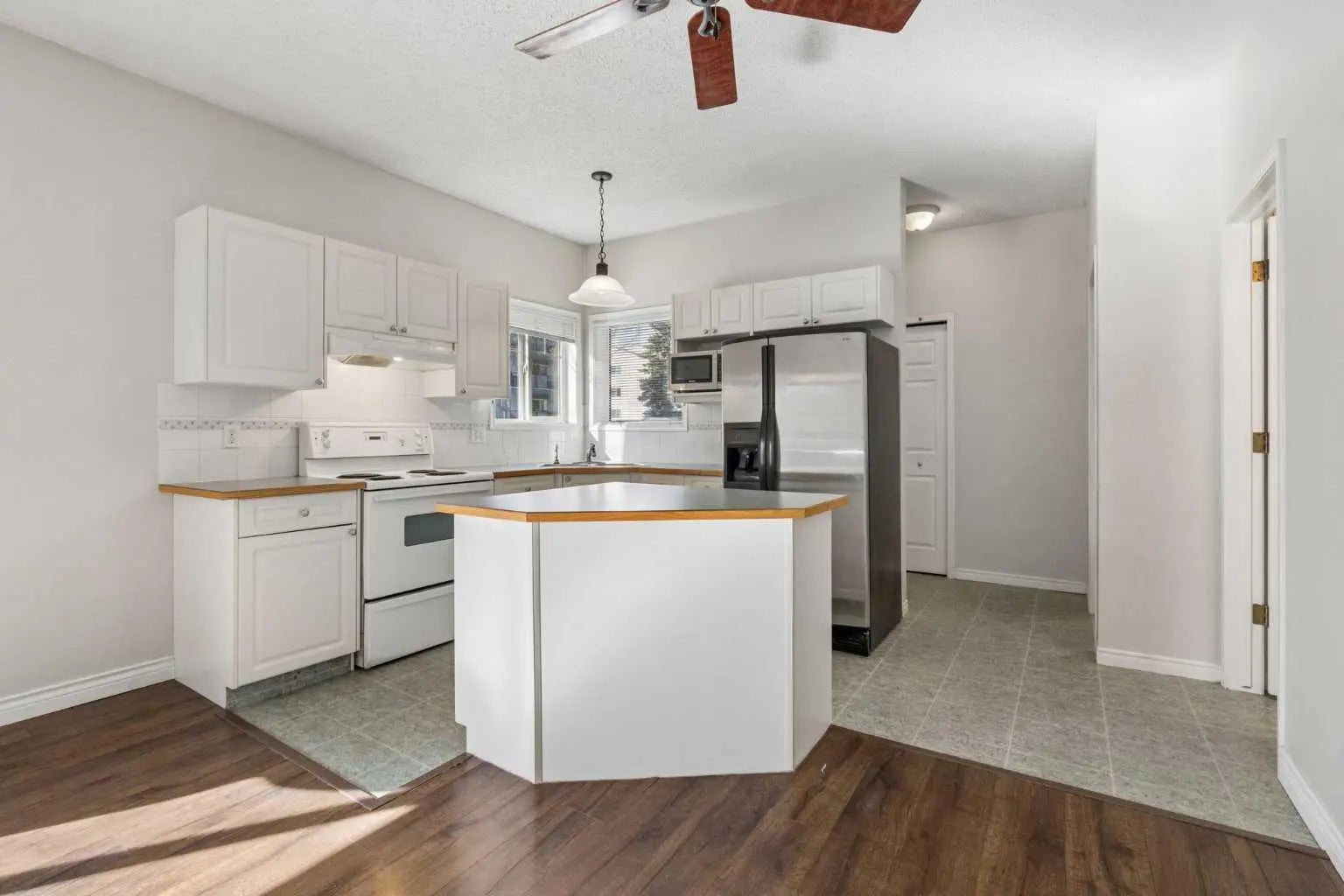 Photo of Listing #A2298537