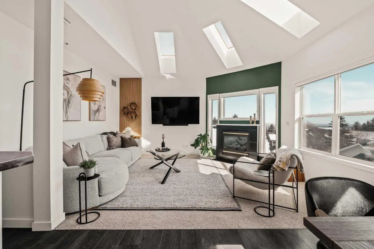 Photo of Listing #A2298542