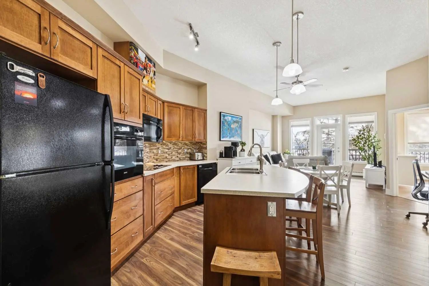 103 3101 34 Avenue Northwest, Calgary – Residential Apartment Listing Photo 2