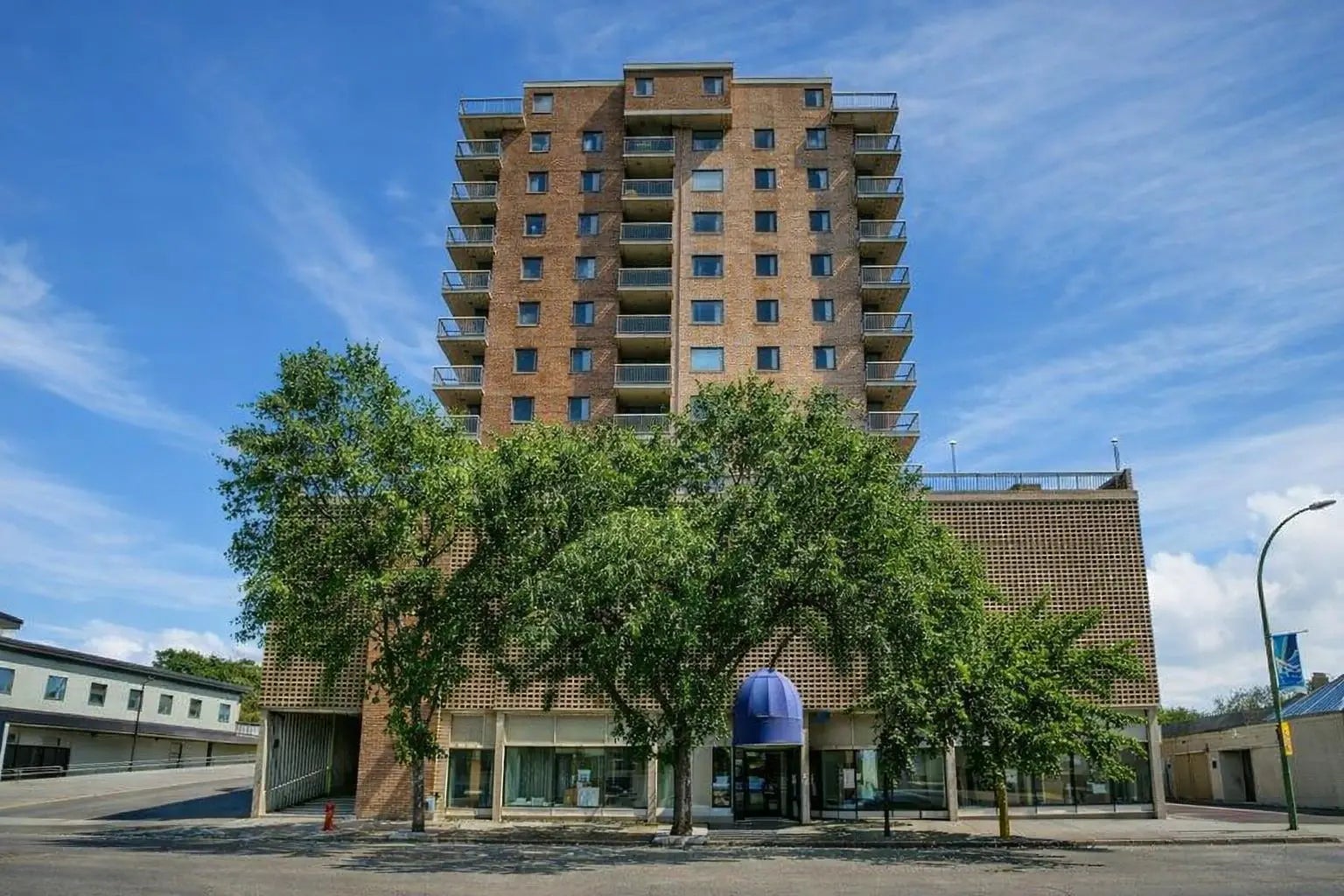 Photo of Listing #A2298759