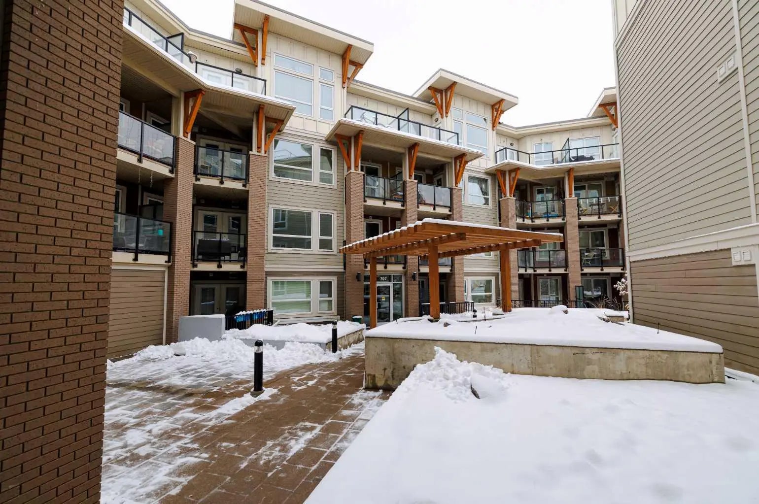 Photo of Listing #A2298916