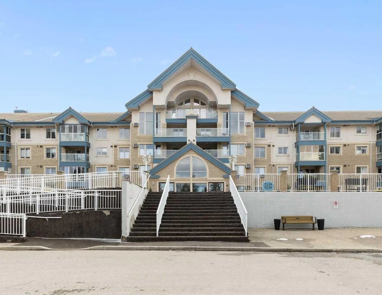 Photo of Listing #A2299016