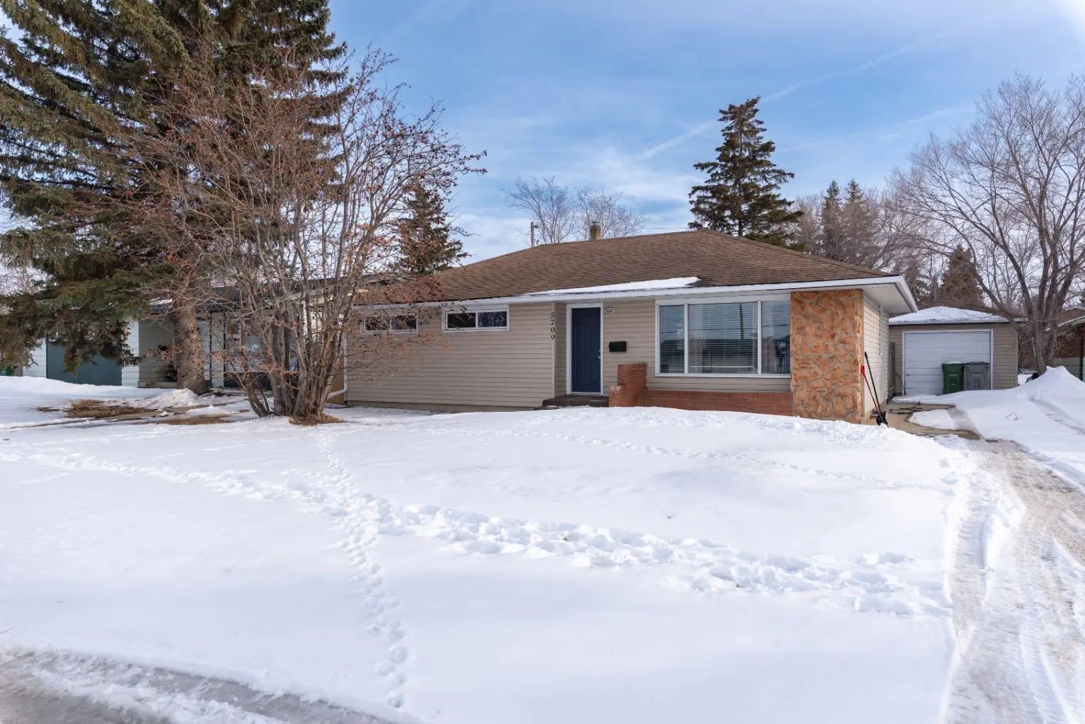 Photo of Listing #A2299080