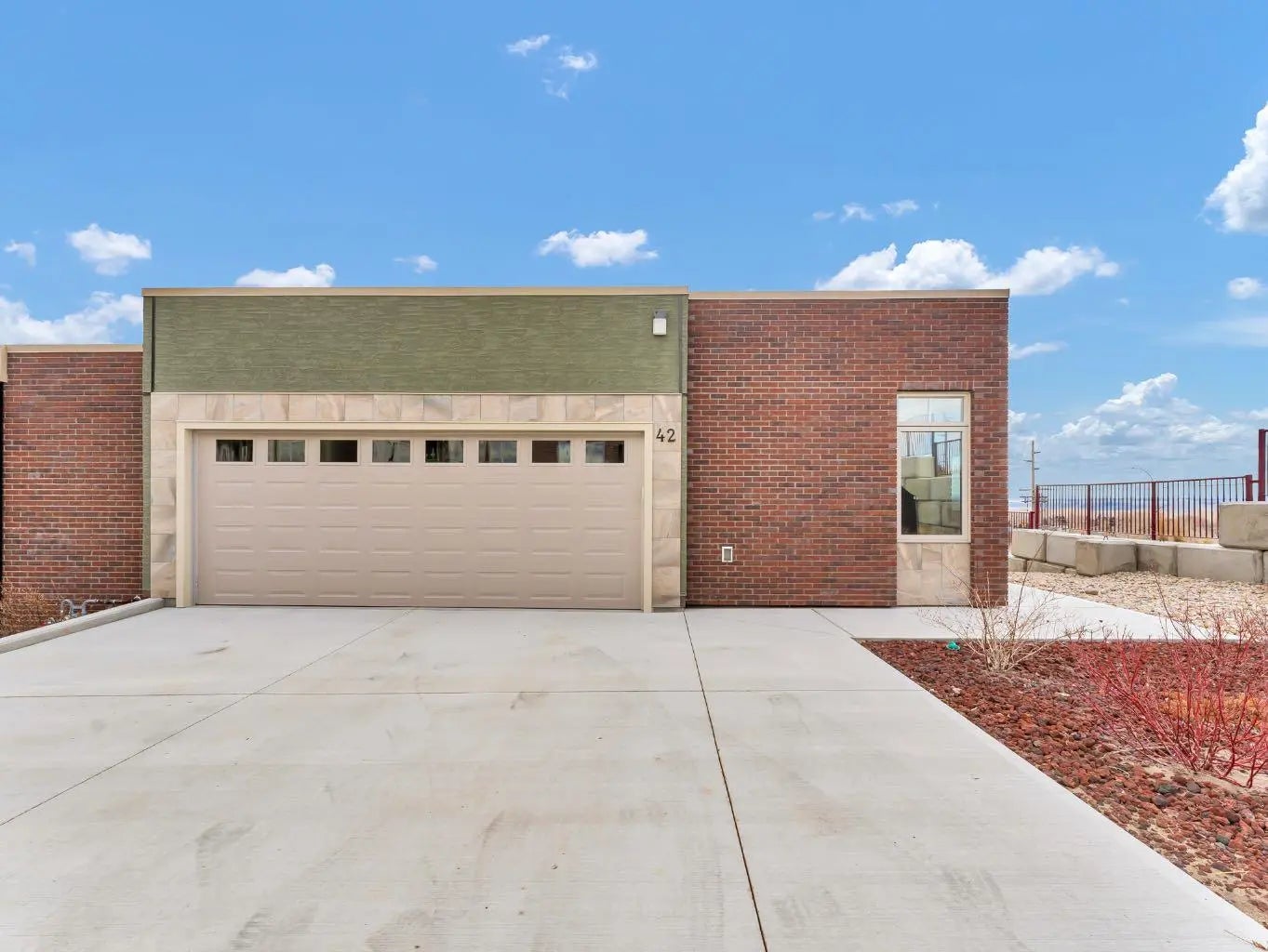 Photo of Listing #A2299081