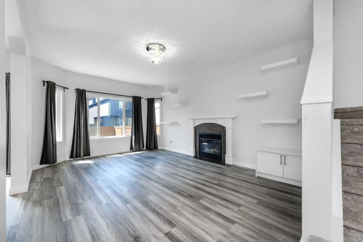 228 Saddlecrest Way Northeast, Calgary – Residential Detached Listing Photo 3