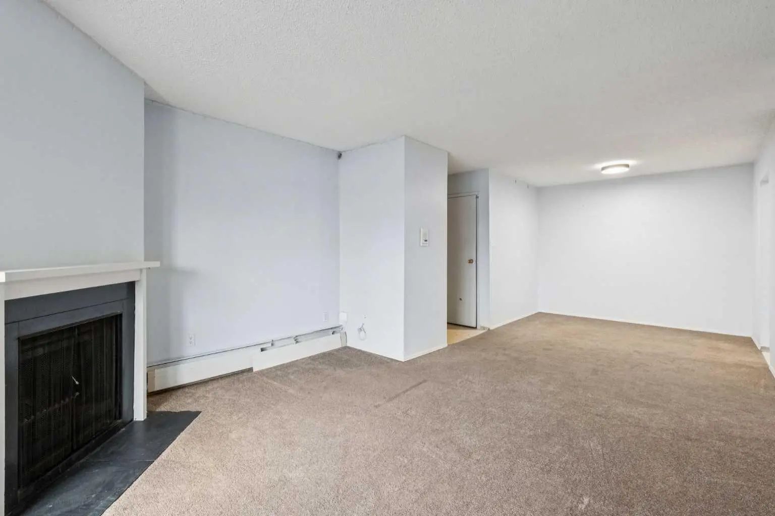 6310 315 Southampton Drive Southwest, Calgary – Residential Apartment Listing Photo 3
