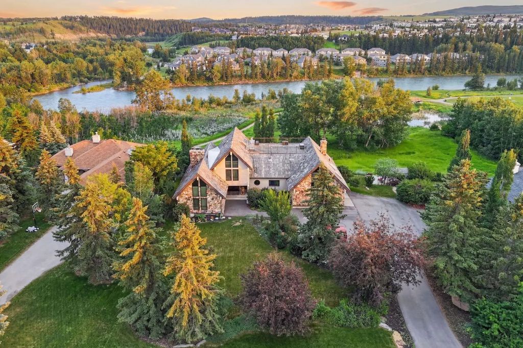 102 West Terrace Crescent , Cochrane