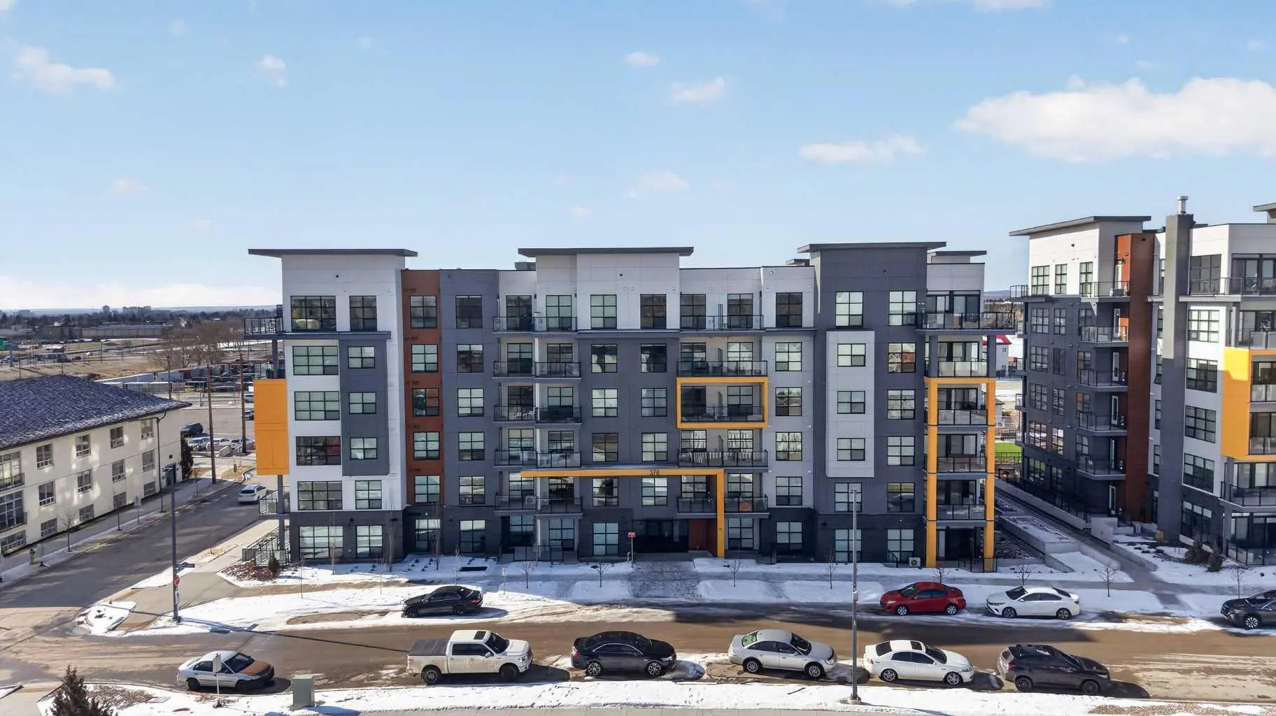 Photo of Listing #A2299885