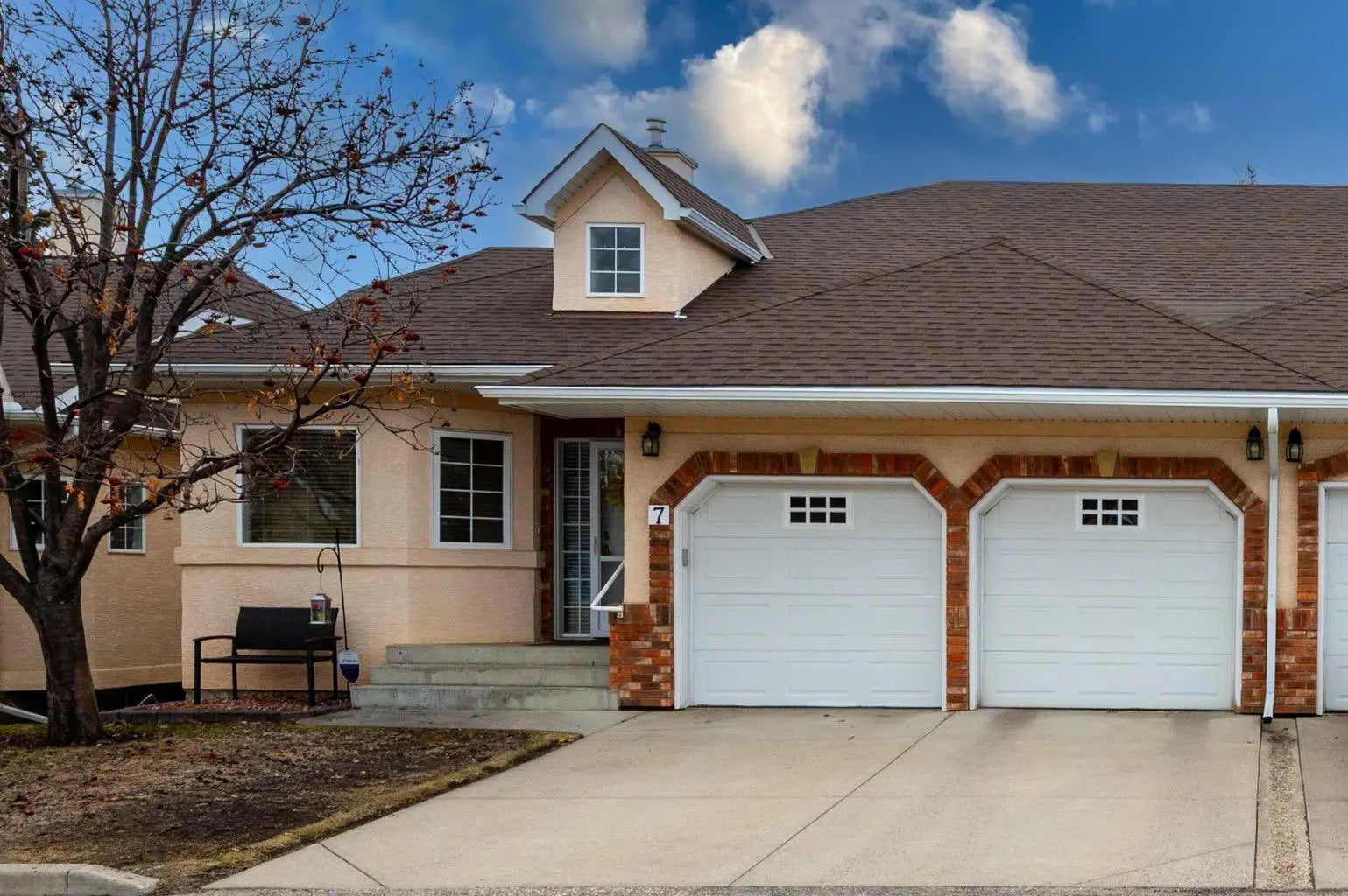 Photo of Listing #A2300018