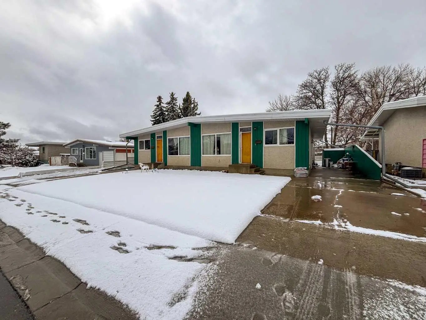 Photo of Listing #A2300118