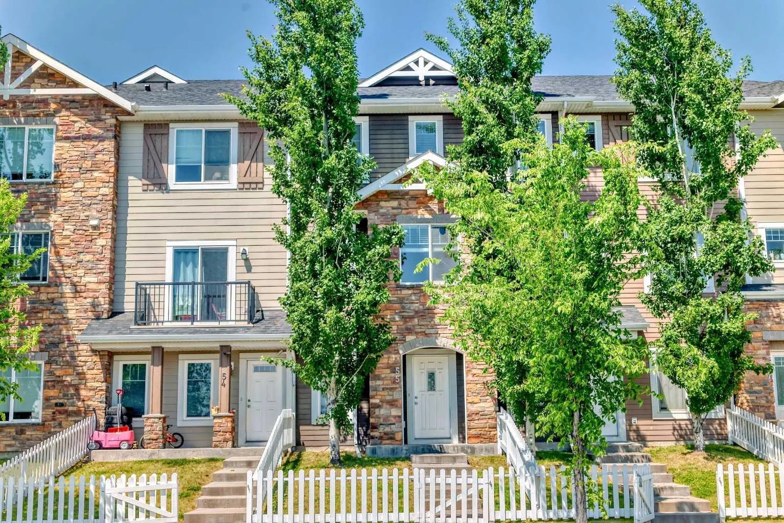 Photo of Listing #A2300173