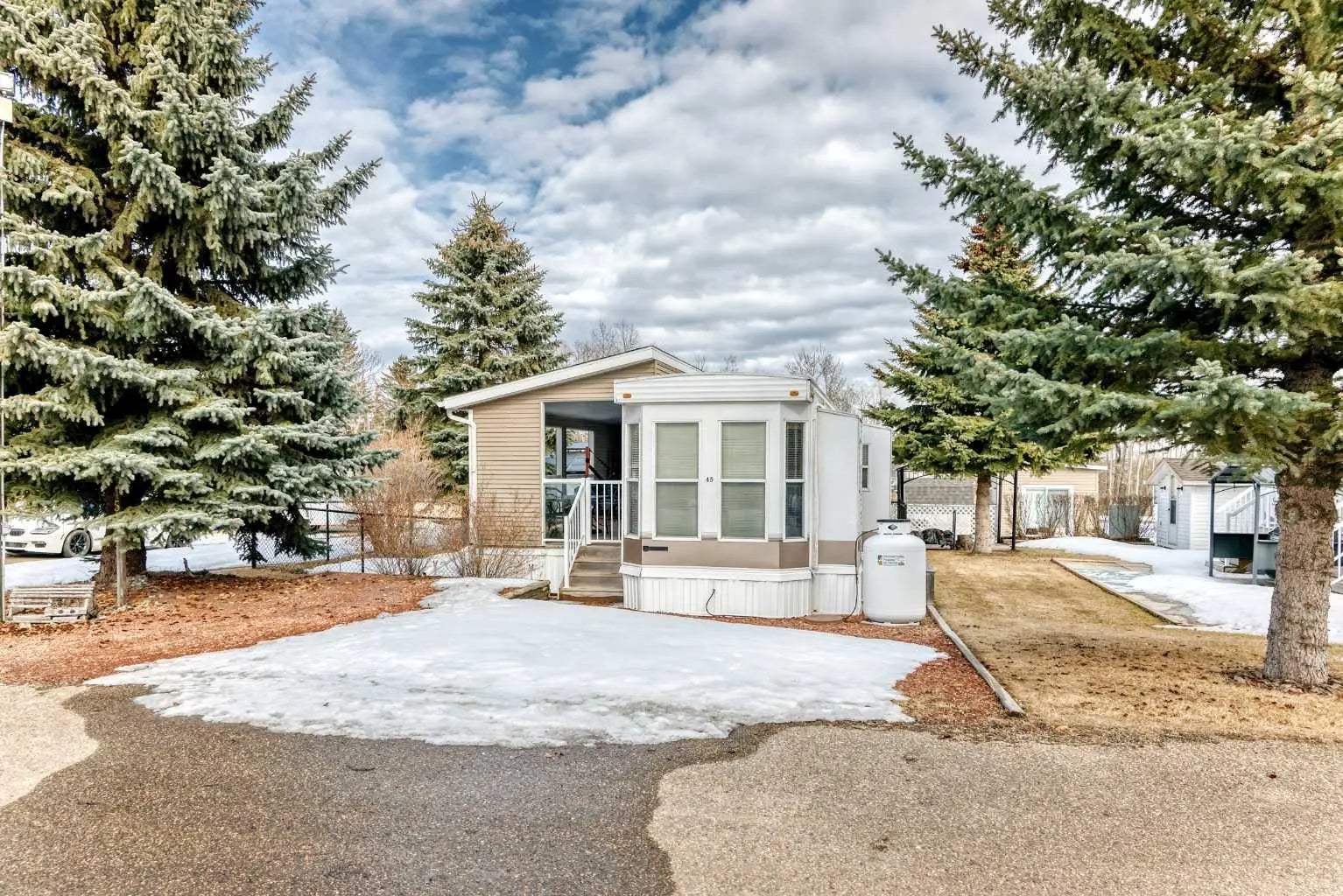 Photo of Listing #A2300260