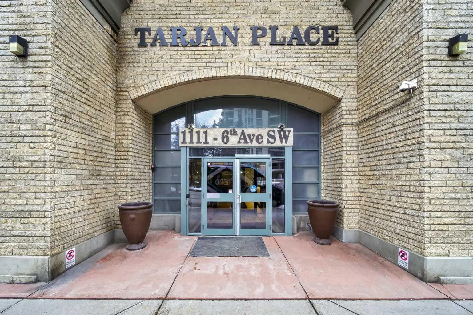 Photo of Listing #A2300335