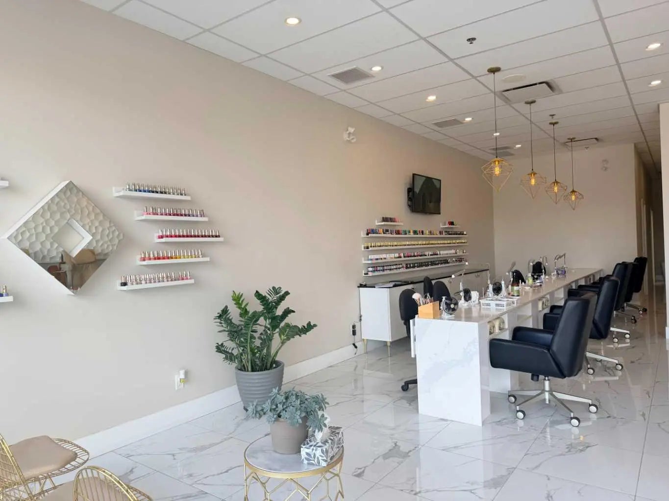 Photo of Listing #A2300350