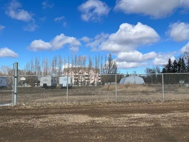 Photo of Listing #A2300395