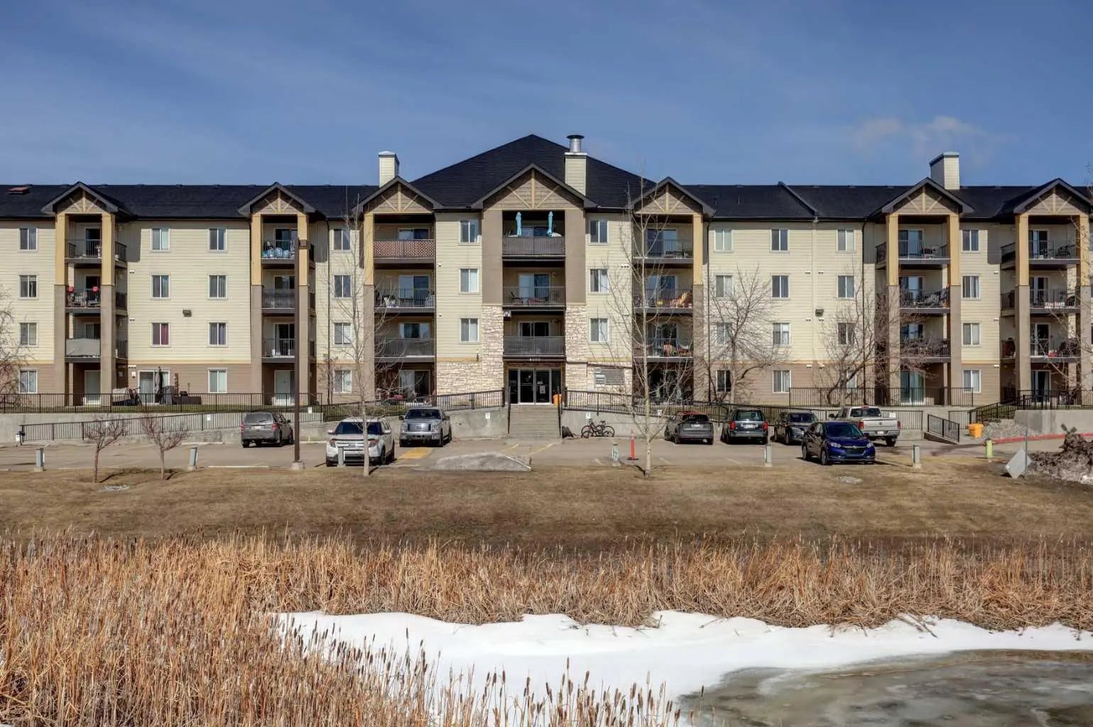 Photo of Listing #A2300460