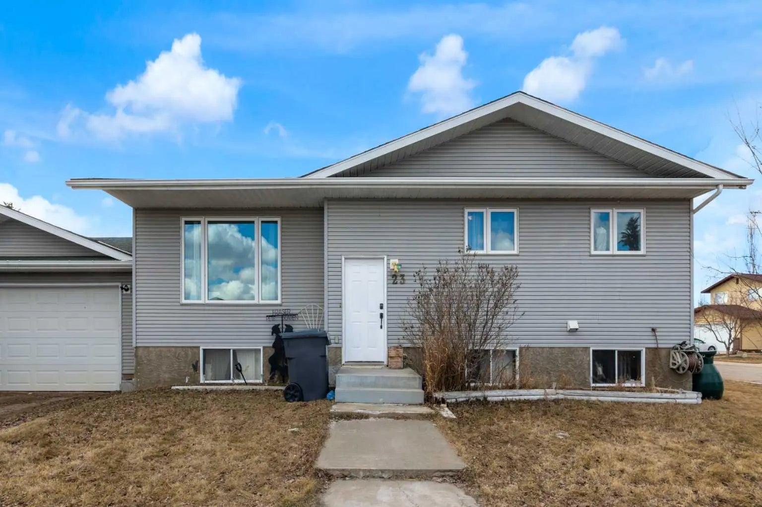 Photo of Listing #A2300496