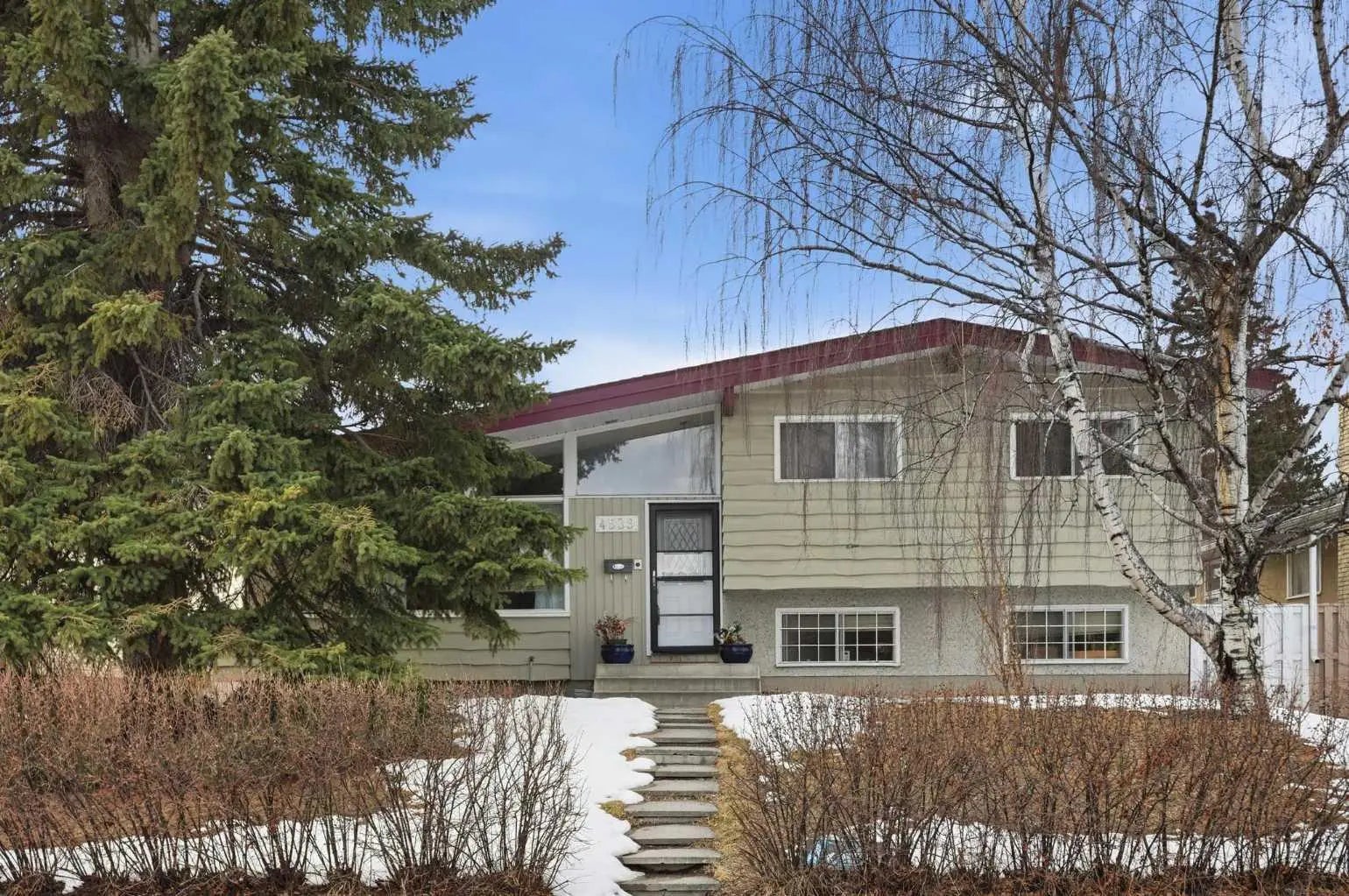 Photo of Listing #A2300499