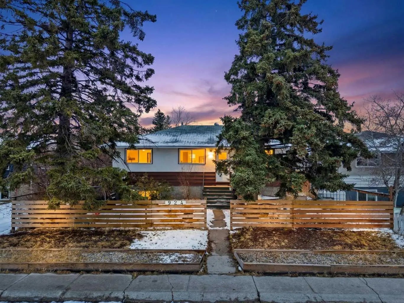 Photo of Listing #A2300509