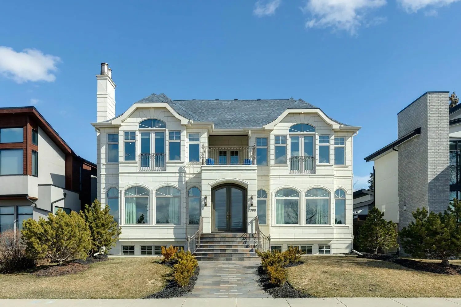 Photo of Listing #A2300552