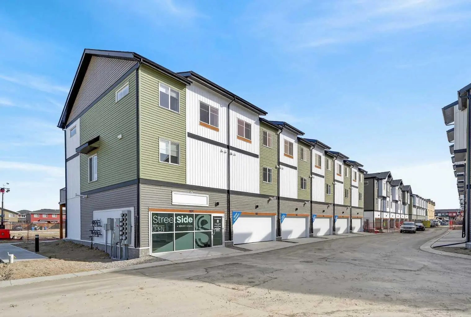 Photo of Listing #A2300553