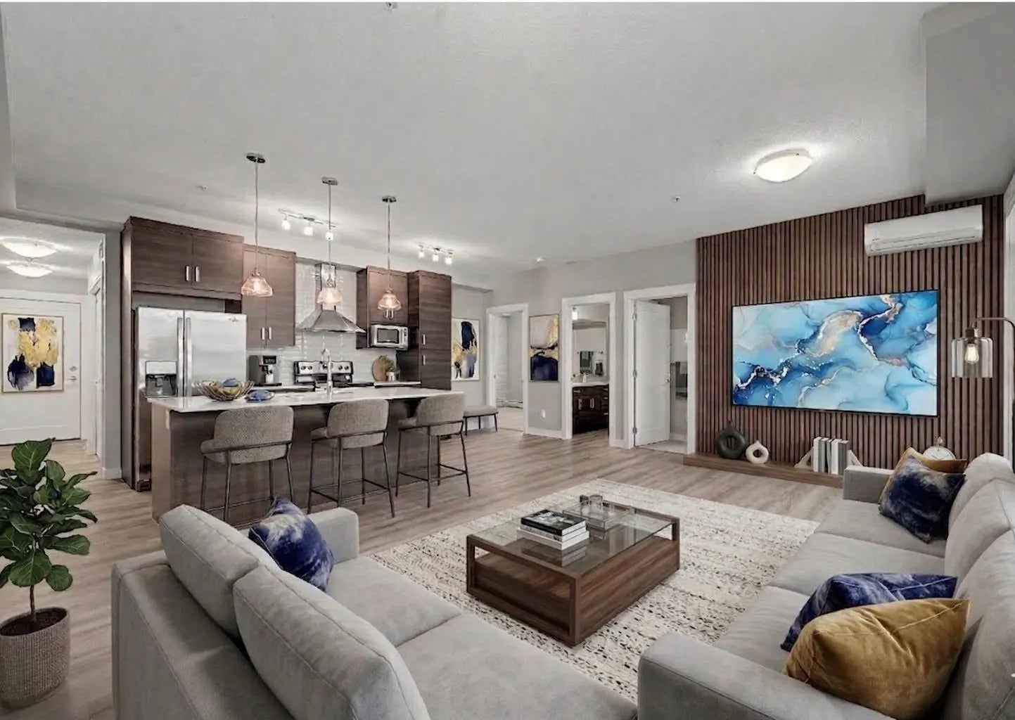 Photo of Listing #A2300579